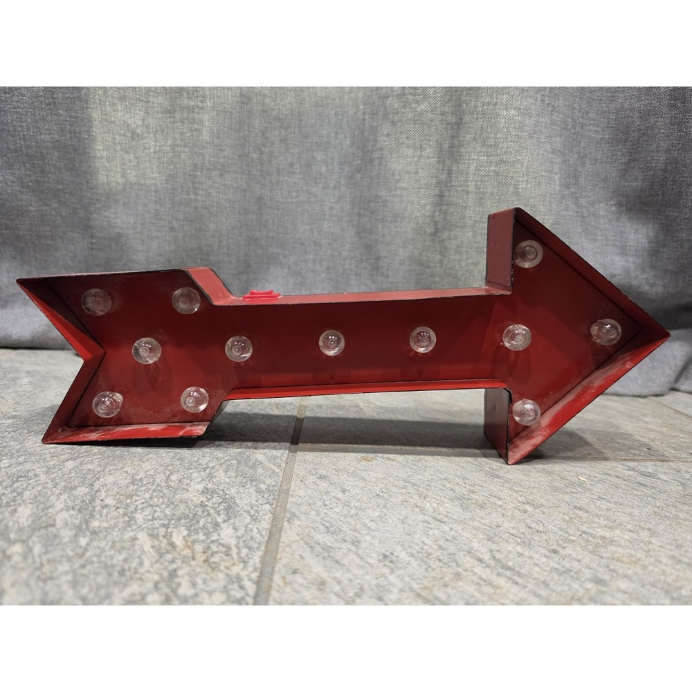 Red Metal Marquee Arrow Light Up LED Wall Decor Battery Powered 14" Rustic